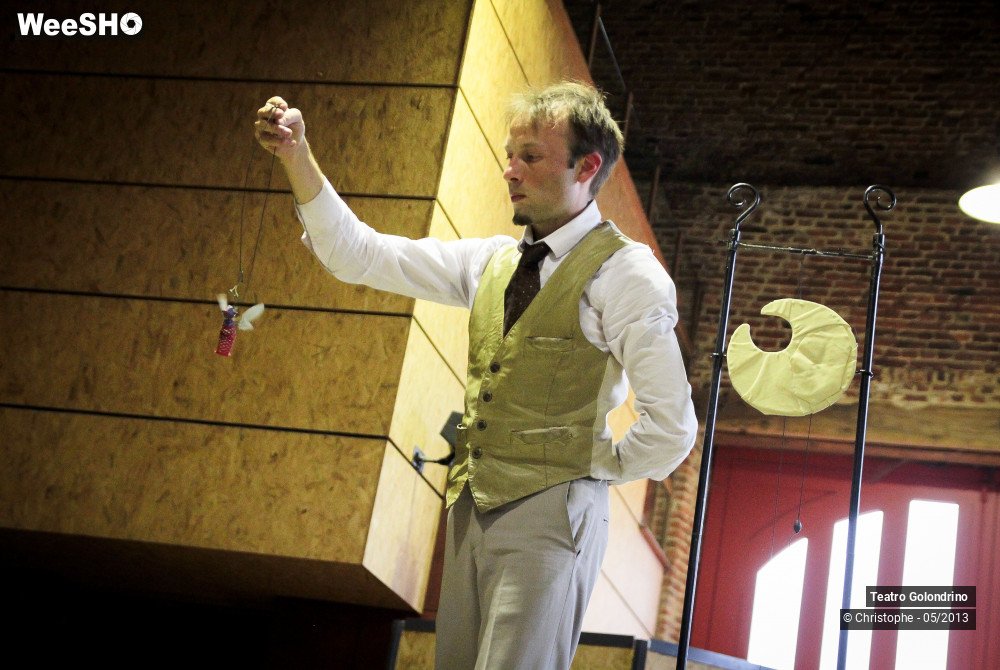 29/47 photos du spectacle Les aventures de Jôjô Golondrini