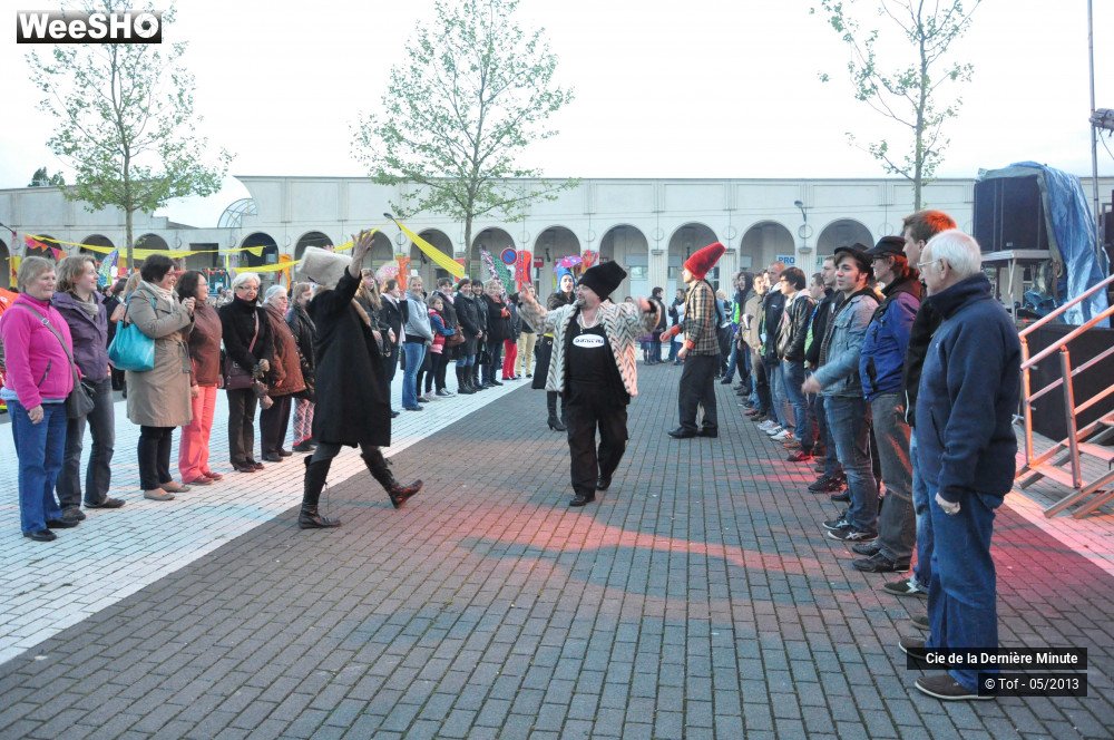 2/38 photos du spectacle Le Bal Tralalaïtou  