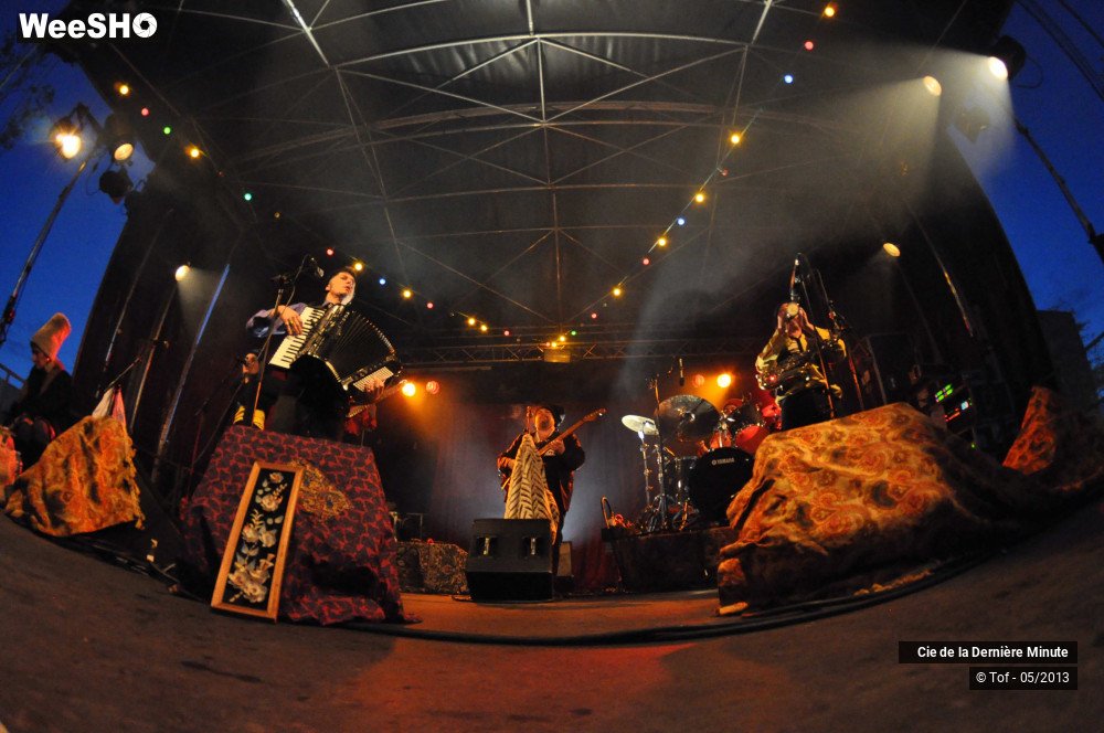 13/38 photos du spectacle Le Bal Tralalaïtou  