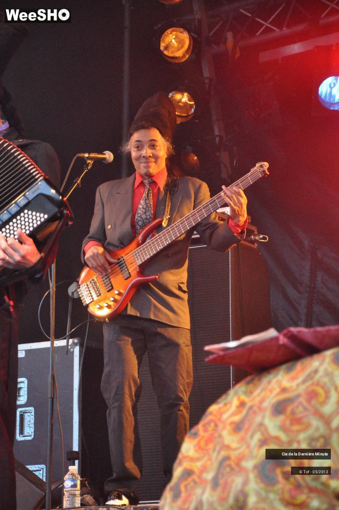 24/38 photos du spectacle Le Bal Tralalaïtou  