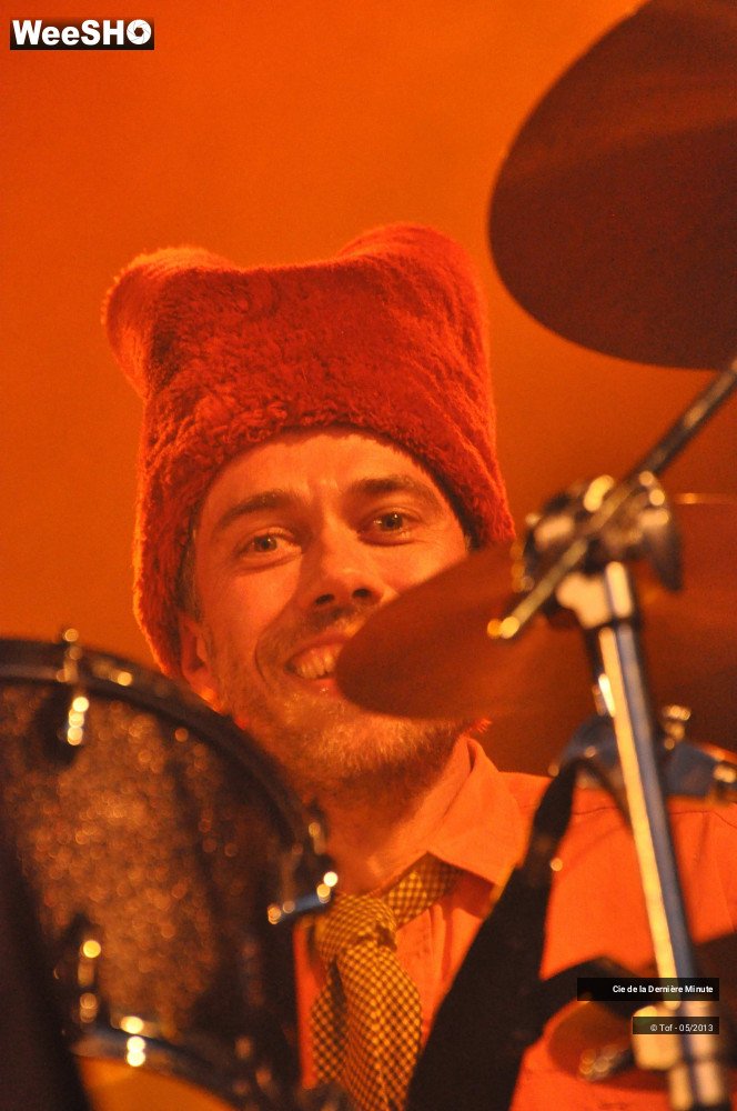 32/38 photos du spectacle Le Bal Tralalaïtou  