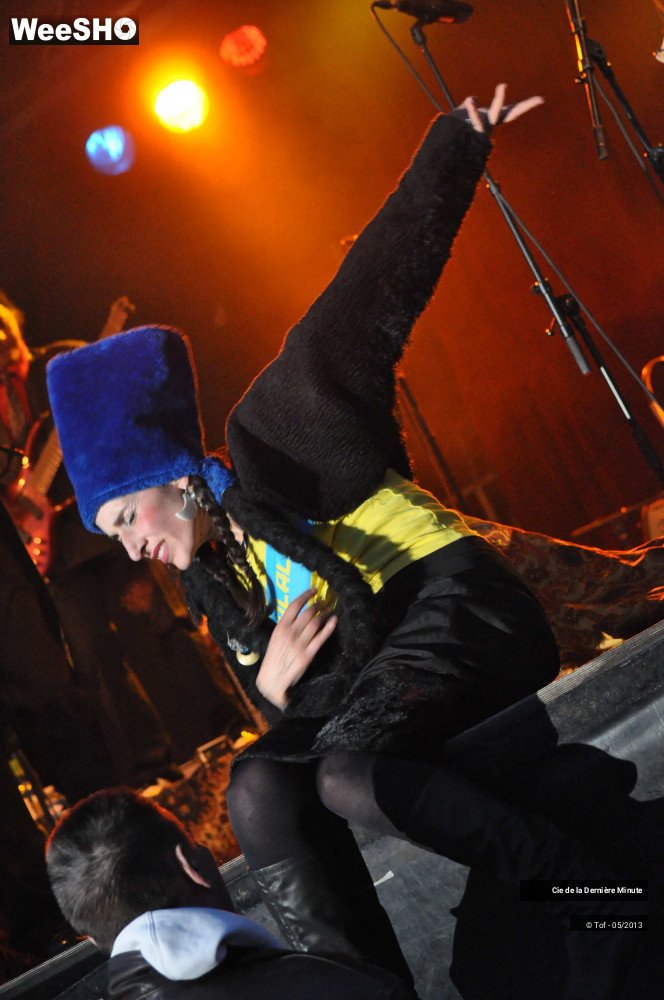 34/38 photos du spectacle Le Bal Tralalaïtou  