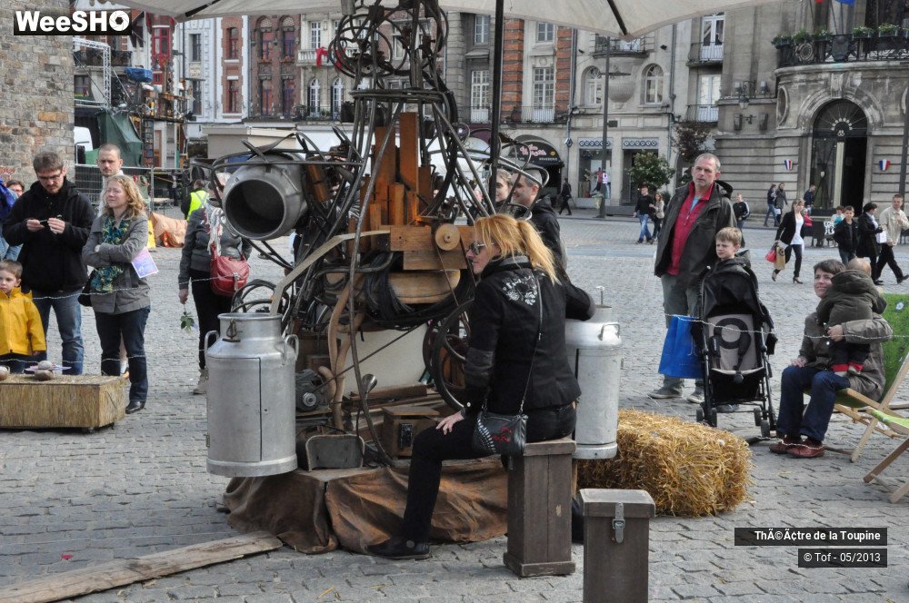 4/33 photos du spectacle Un Vache de manège et son orgameuh