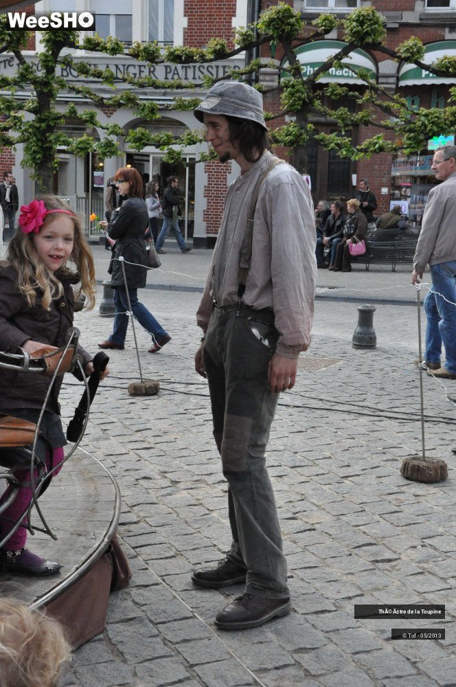 21/33 photos du spectacle Un Vache de manège et son orgameuh