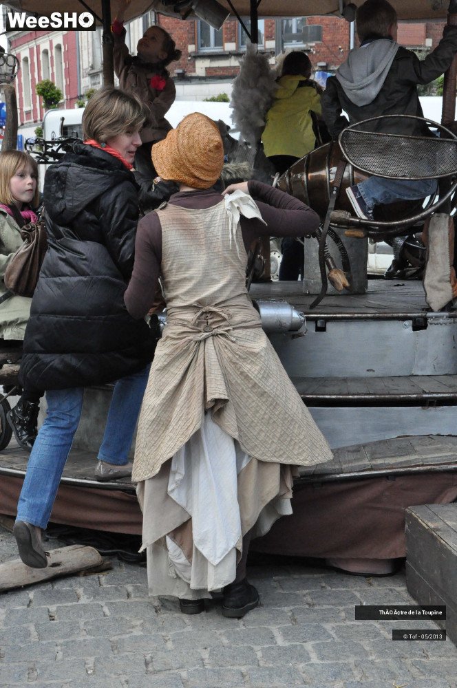 24/33 photos du spectacle Un Vache de manège et son orgameuh