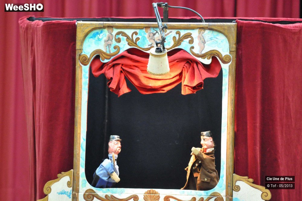6/32 photos du spectacle Le théâtre de la Greluche