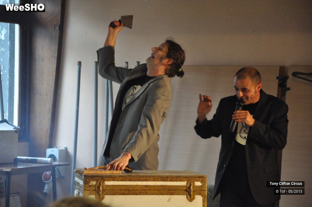 14/23 photos du spectacle Rubbish Rabbit