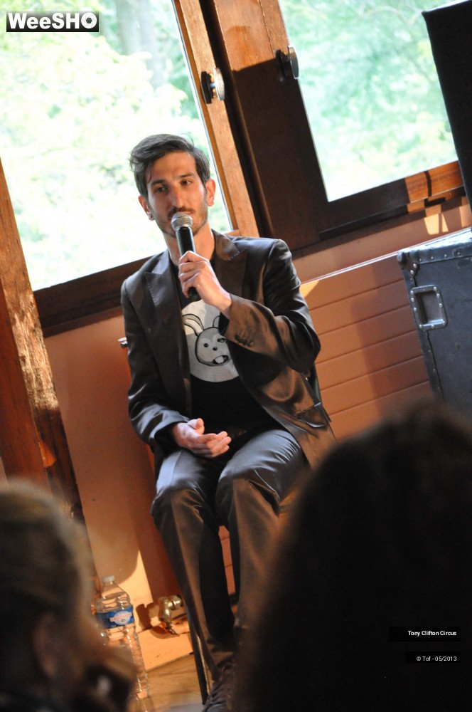 23/23 photos du spectacle Rubbish Rabbit