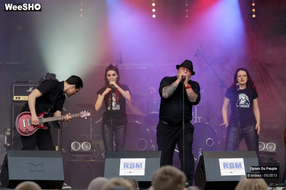 5/46 photos du spectacle Opium du peuple