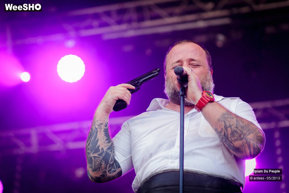 6/46 photos du spectacle Opium du peuple