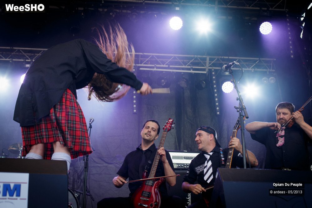 7/46 photos du spectacle Opium du peuple