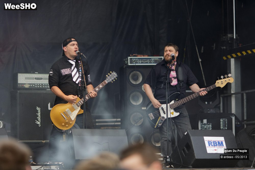 11/46 photos du spectacle Opium du peuple