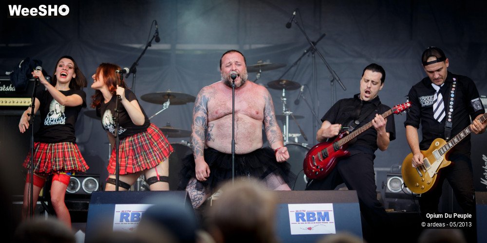 12/46 photos du spectacle Opium du peuple