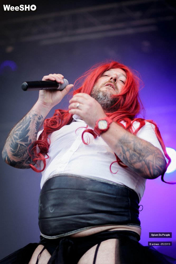 37/46 photos du spectacle Opium du peuple