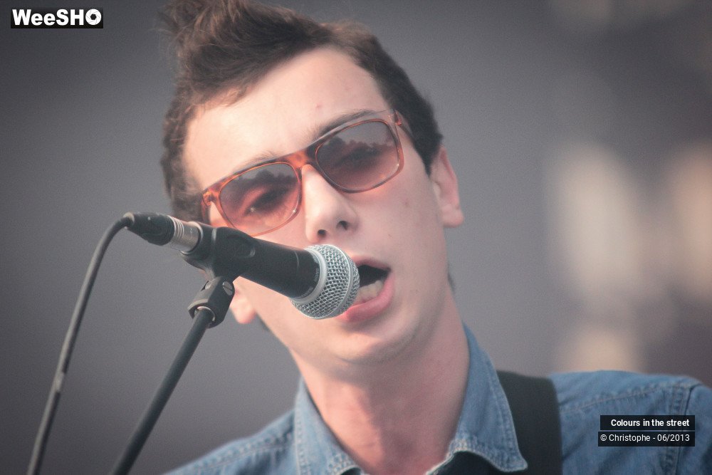 3/32 photos du spectacle Colours in the street