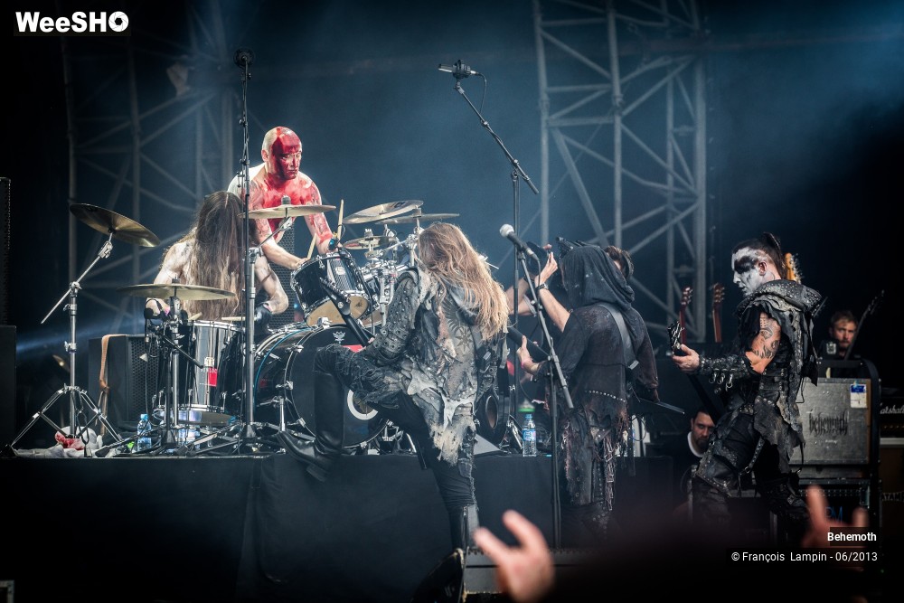 27/48 photos du spectacle Behemoth