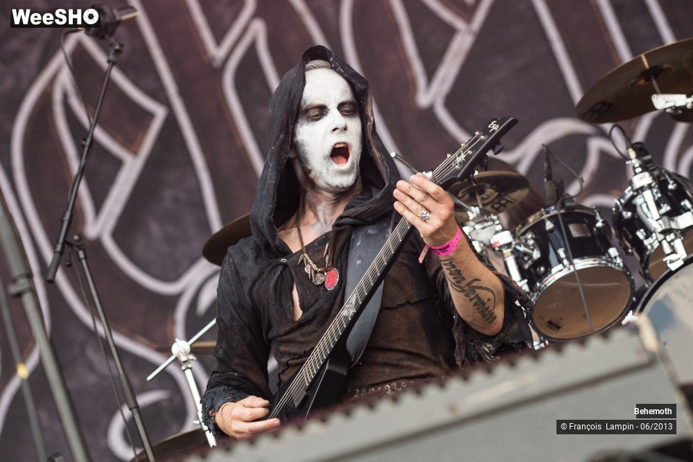 32/48 photos du spectacle Behemoth