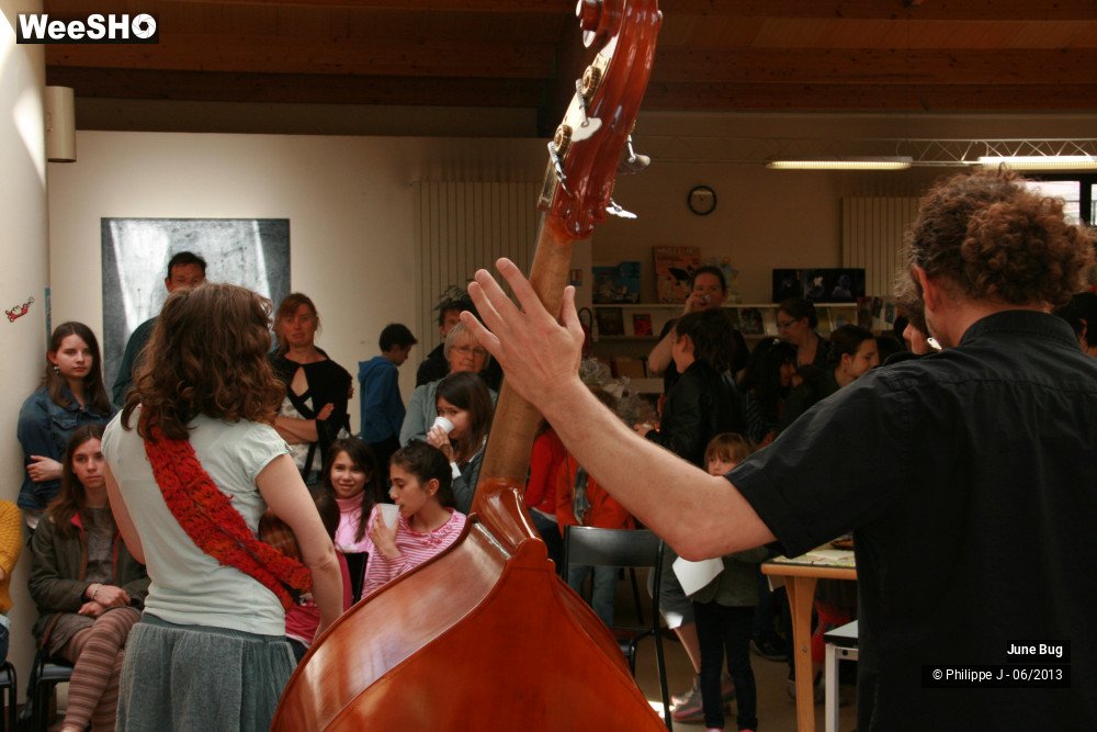 5/38 photos du spectacle June Bug