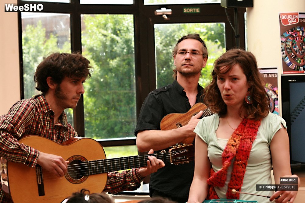 7/38 photos du spectacle June Bug