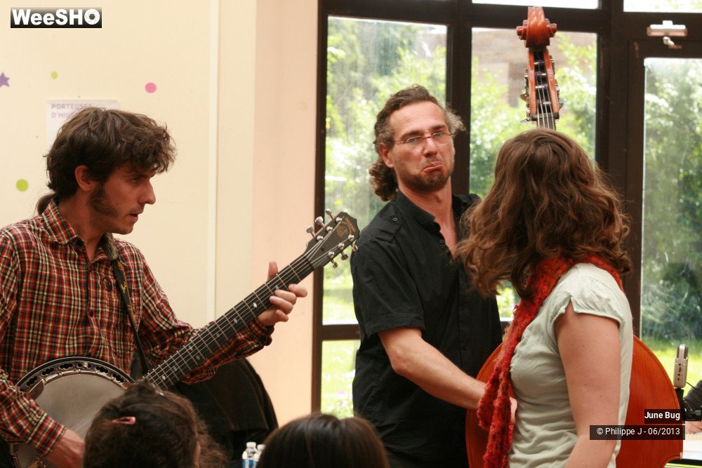 21/38 photos du spectacle June Bug