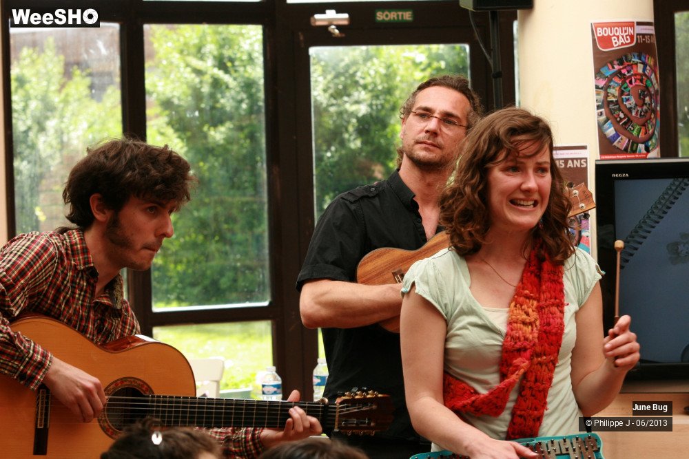 22/38 photos du spectacle June Bug