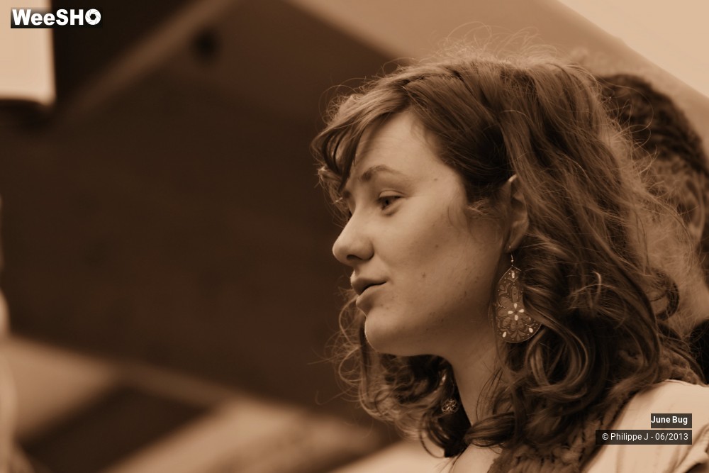 37/38 photos du spectacle June Bug