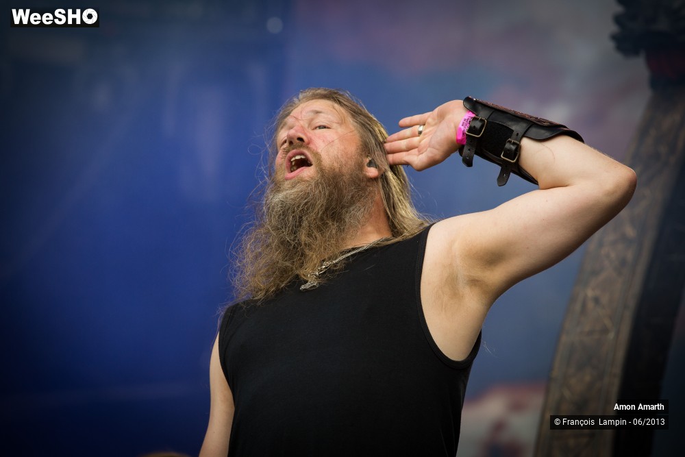 27/37 photos du spectacle Amon Amarth