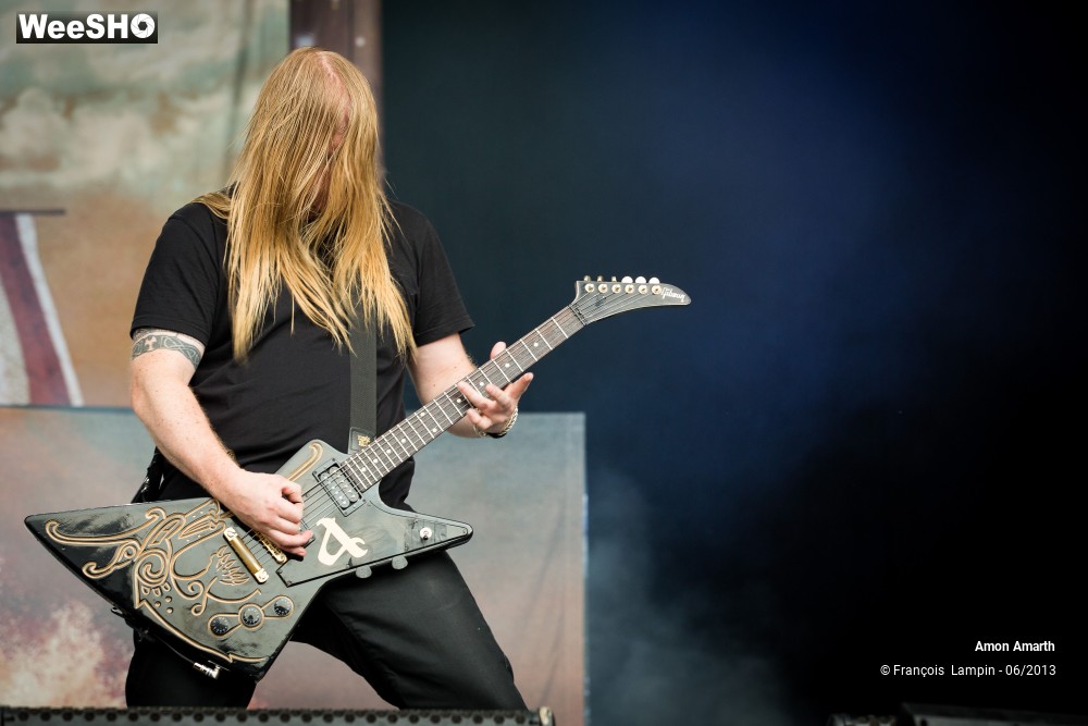 29/37 photos du spectacle Amon Amarth
