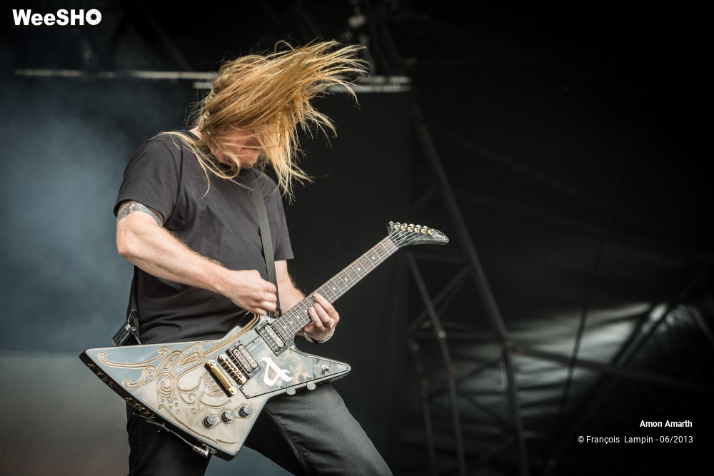 32/37 photos du spectacle Amon Amarth