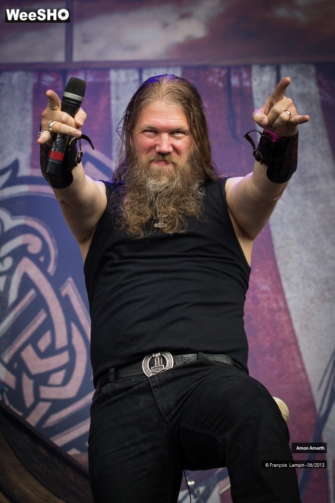 35/37 photos du spectacle Amon Amarth