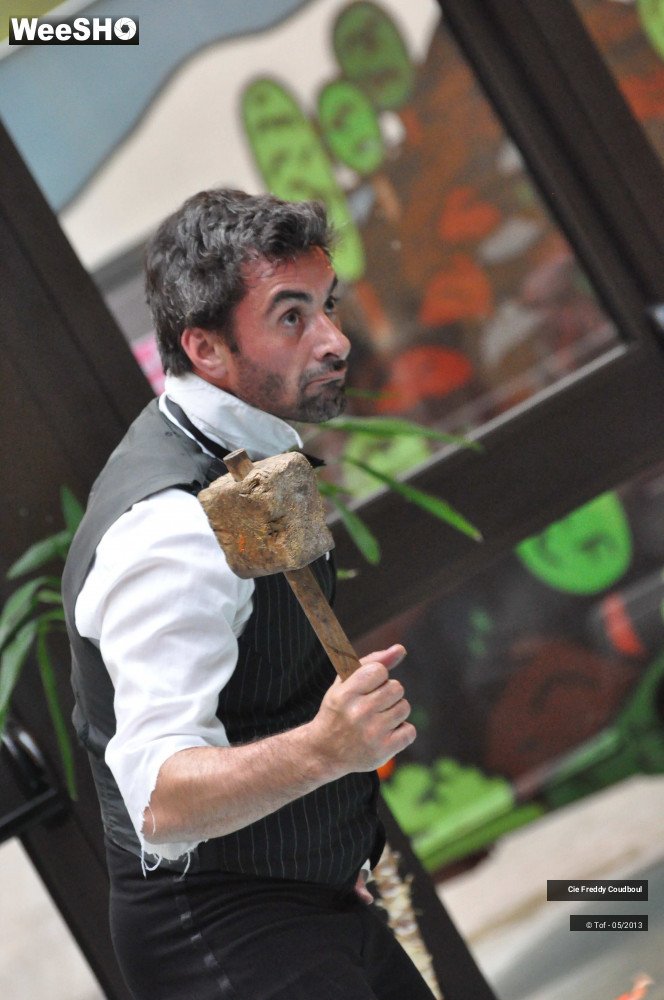 32/33 photos du spectacle Flochard dans Bla, Bla 