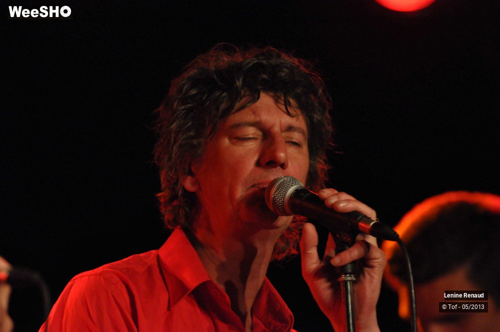 12/35 photos du spectacle Lénine Renaud  