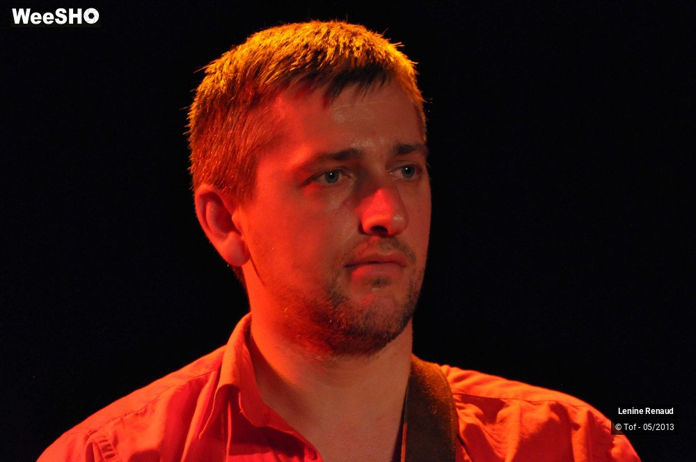 20/35 photos du spectacle Lénine Renaud  