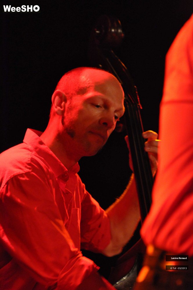 33/35 photos du spectacle Lénine Renaud  