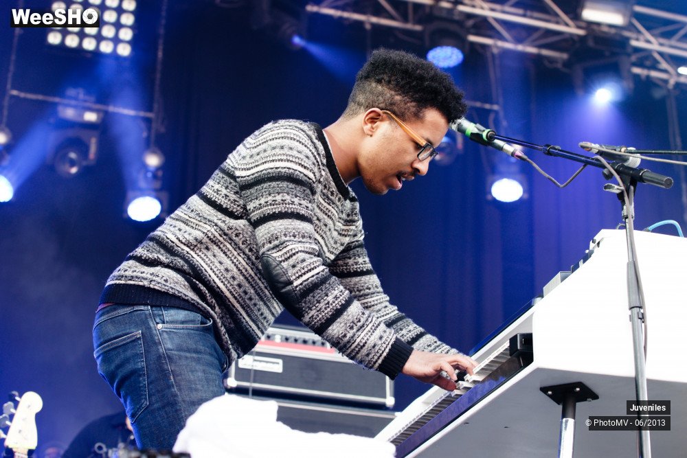 13/37 photos du spectacle Juveniles