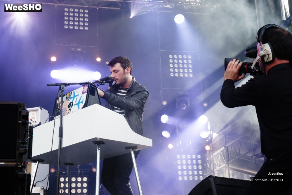 20/37 photos du spectacle Juveniles