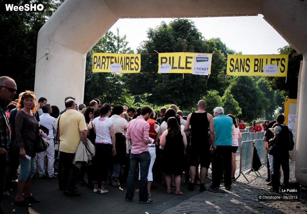 5/49 photos du spectacle Ambiance Folies 2013