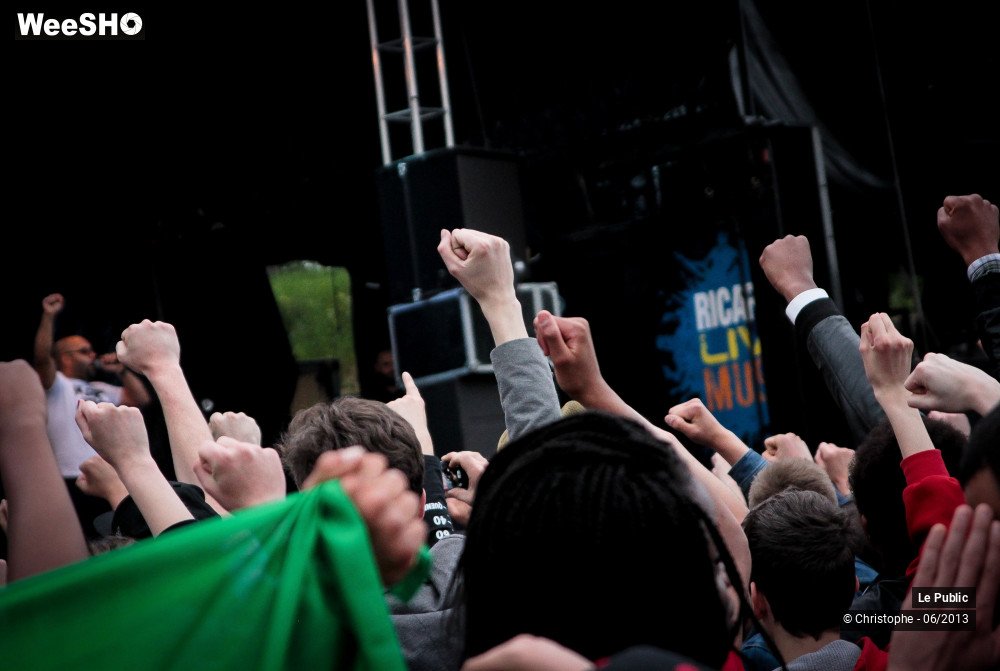 25/49 photos du spectacle Ambiance Folies 2013