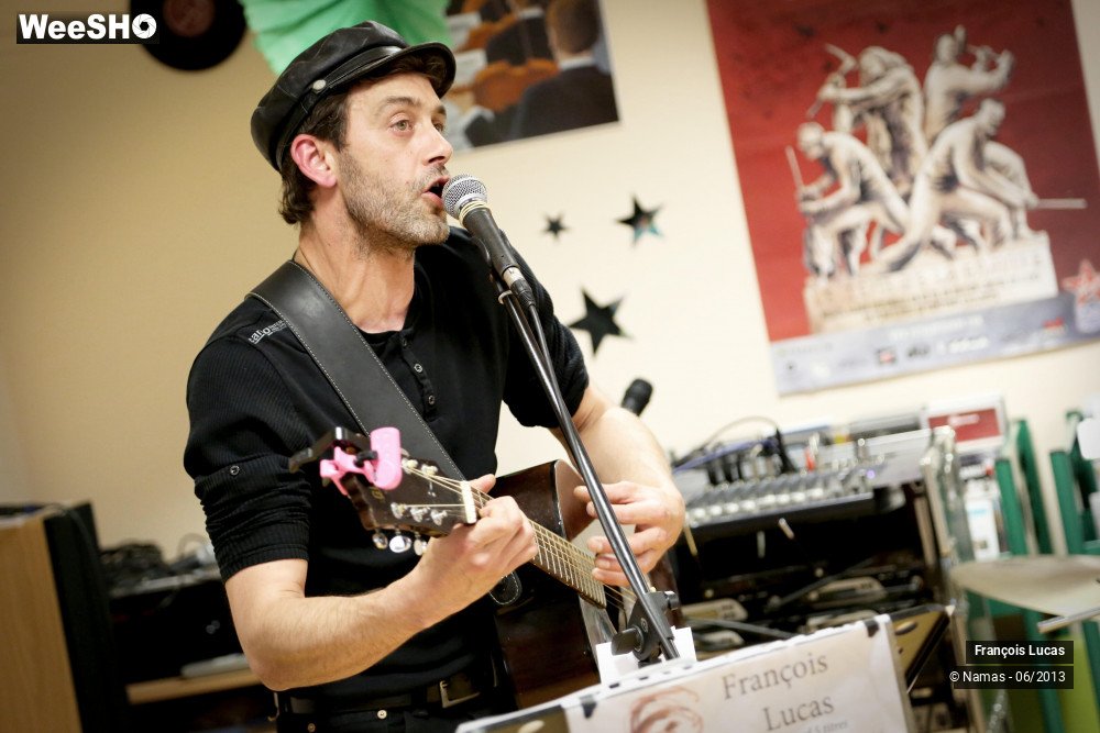 14/21 photos du spectacle François Lucas