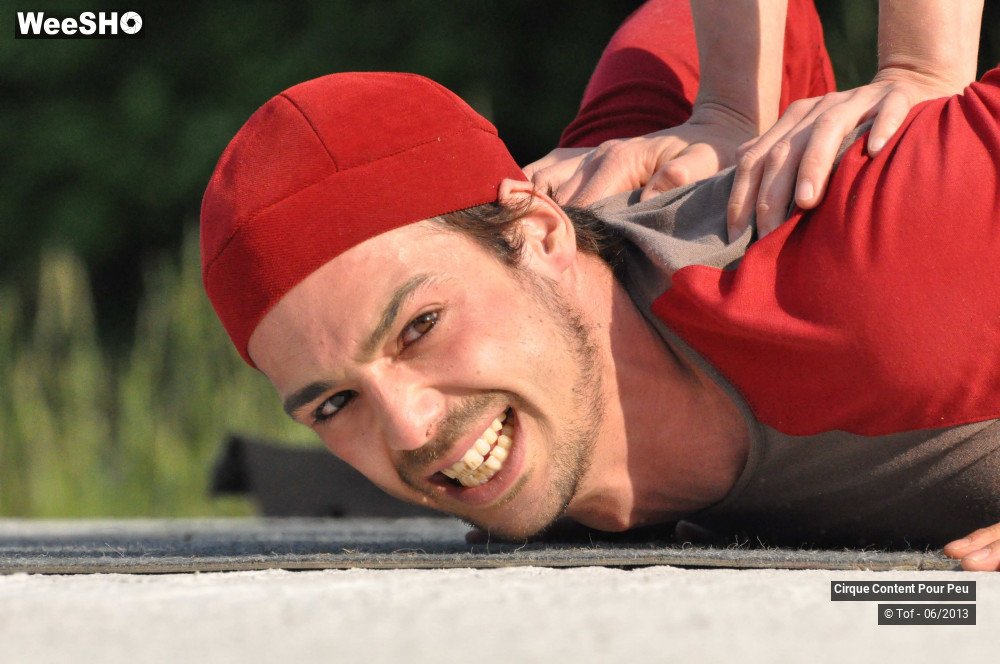 8/42 photos du spectacle Entre le Zist et le Geste