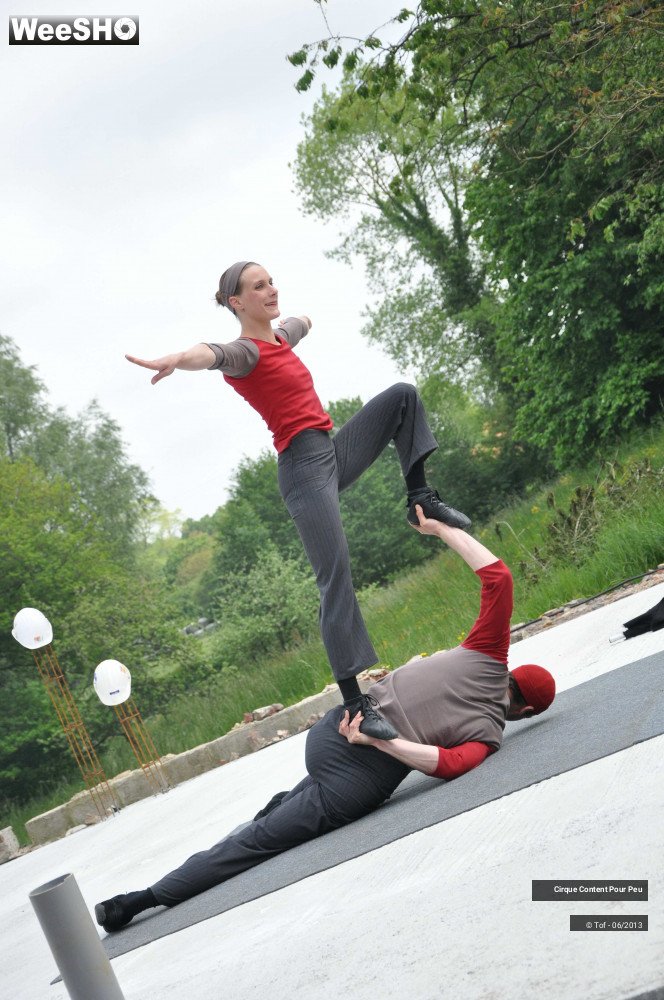 24/42 photos du spectacle Entre le Zist et le Geste