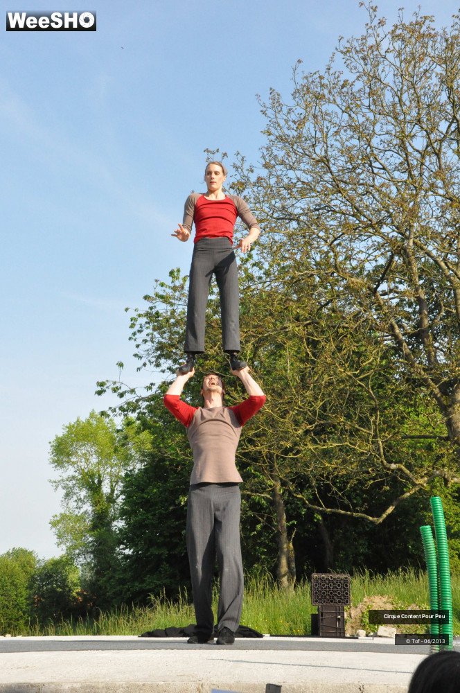 25/42 photos du spectacle Entre le Zist et le Geste