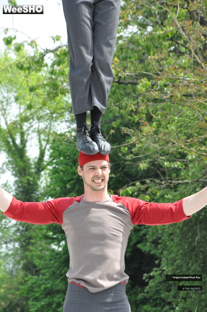 31/42 photos du spectacle Entre le Zist et le Geste