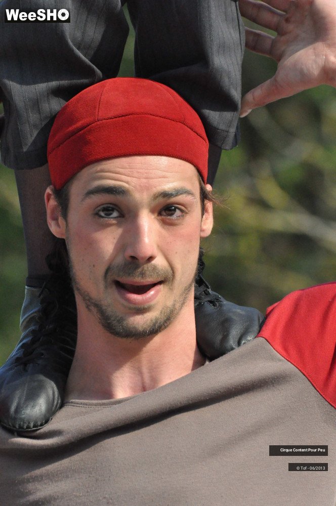 32/42 photos du spectacle Entre le Zist et le Geste