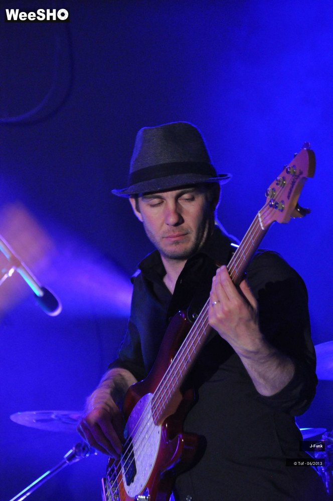 18/28 photos du spectacle J-Funk