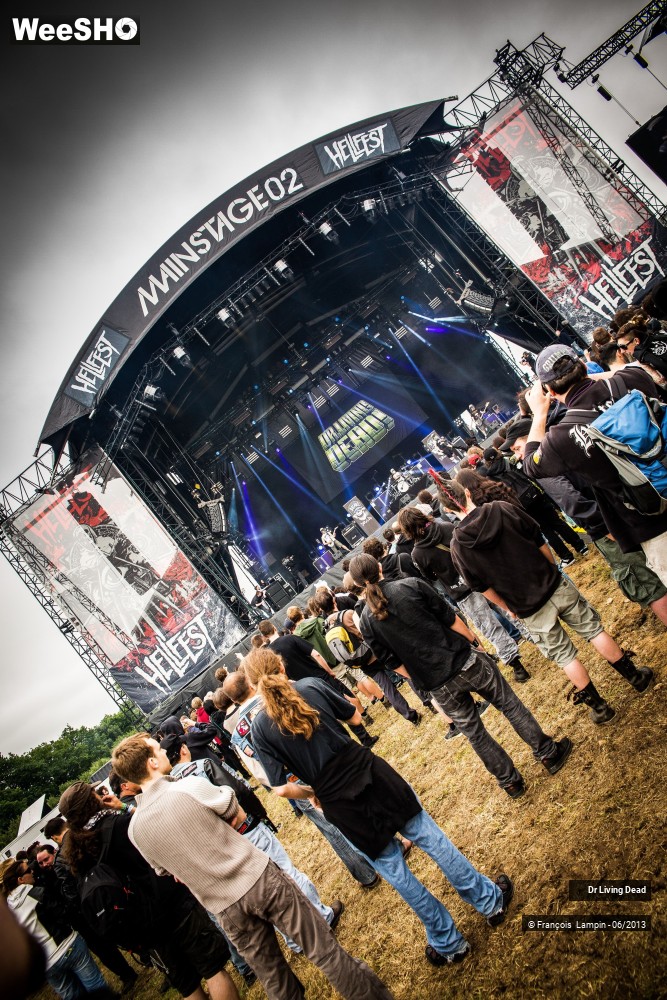 29/33 photos du spectacle Dr Living Dead