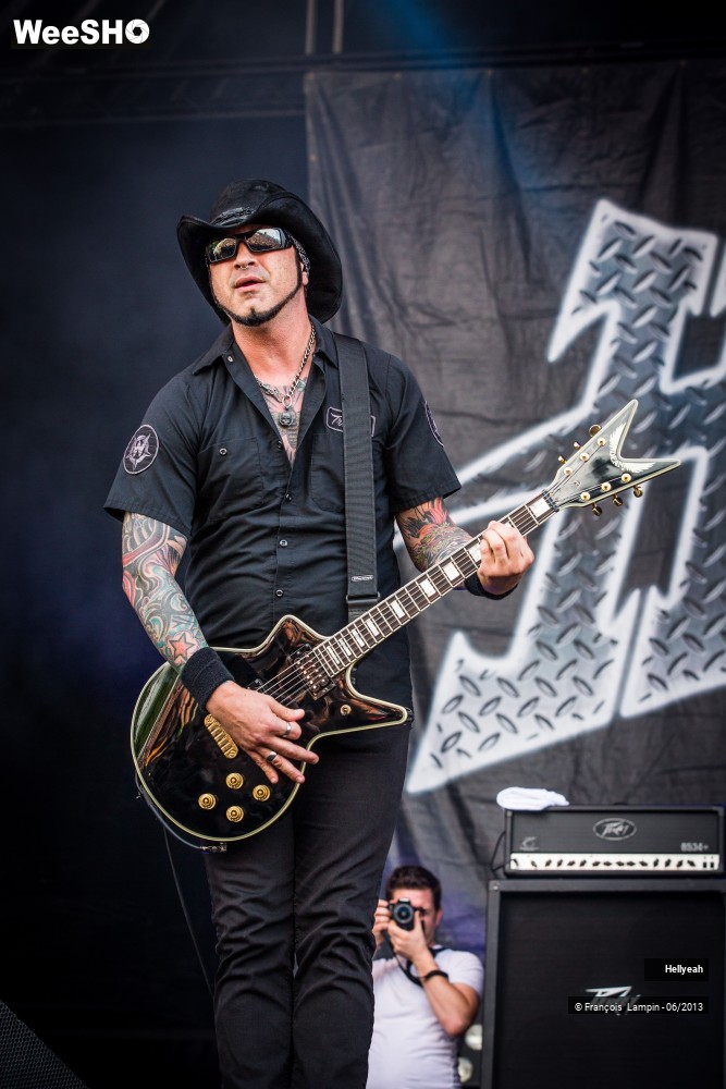 29/32 photos du spectacle Hellyeah