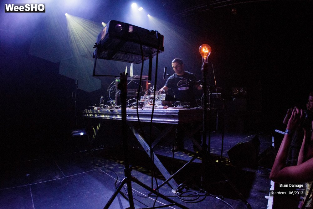 2/13 photos du spectacle Brain Damage