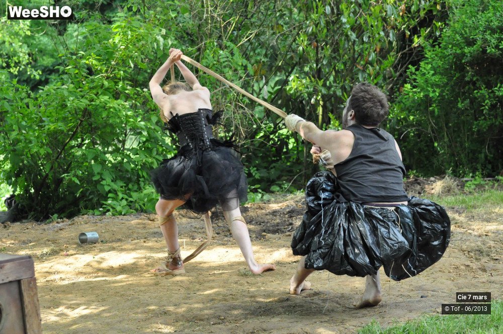 10/40 photos du spectacle La Piste aux Ordures