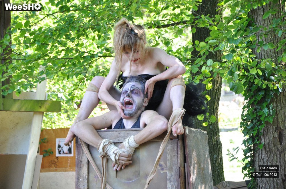 18/40 photos du spectacle La Piste aux Ordures